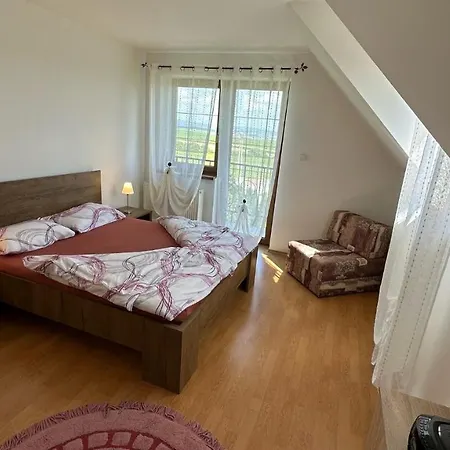 2 Apartment, Mountains View, *